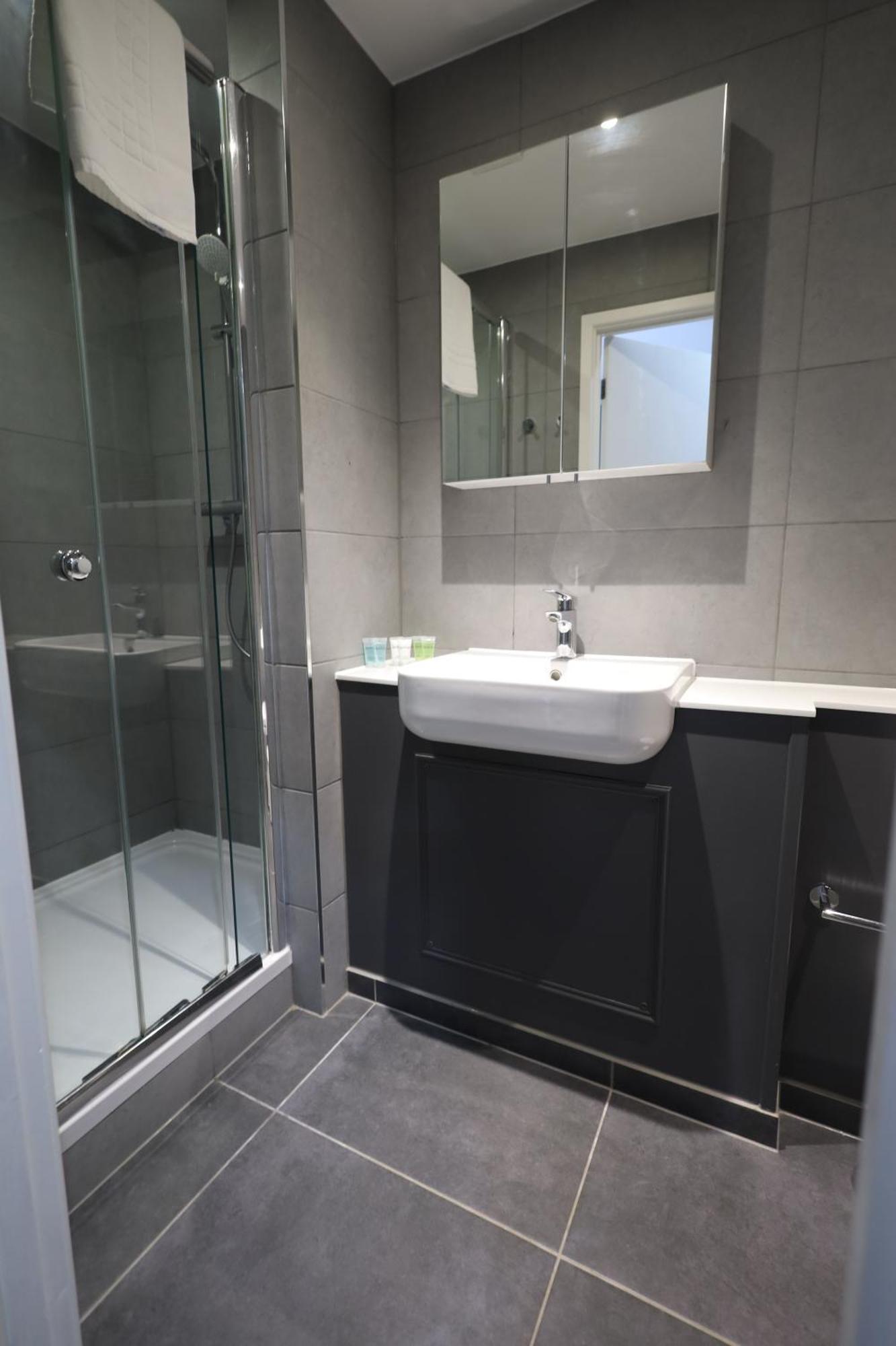 Lovely 3Br Garden Apartment L Abbey Road, לונדון מראה חיצוני תמונה